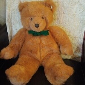 Gund vintage 24 inch brown rust handsome bear excellent condition